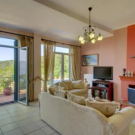 Elizabeth 3 Bed Spartochori Meganisi Spartokhórion